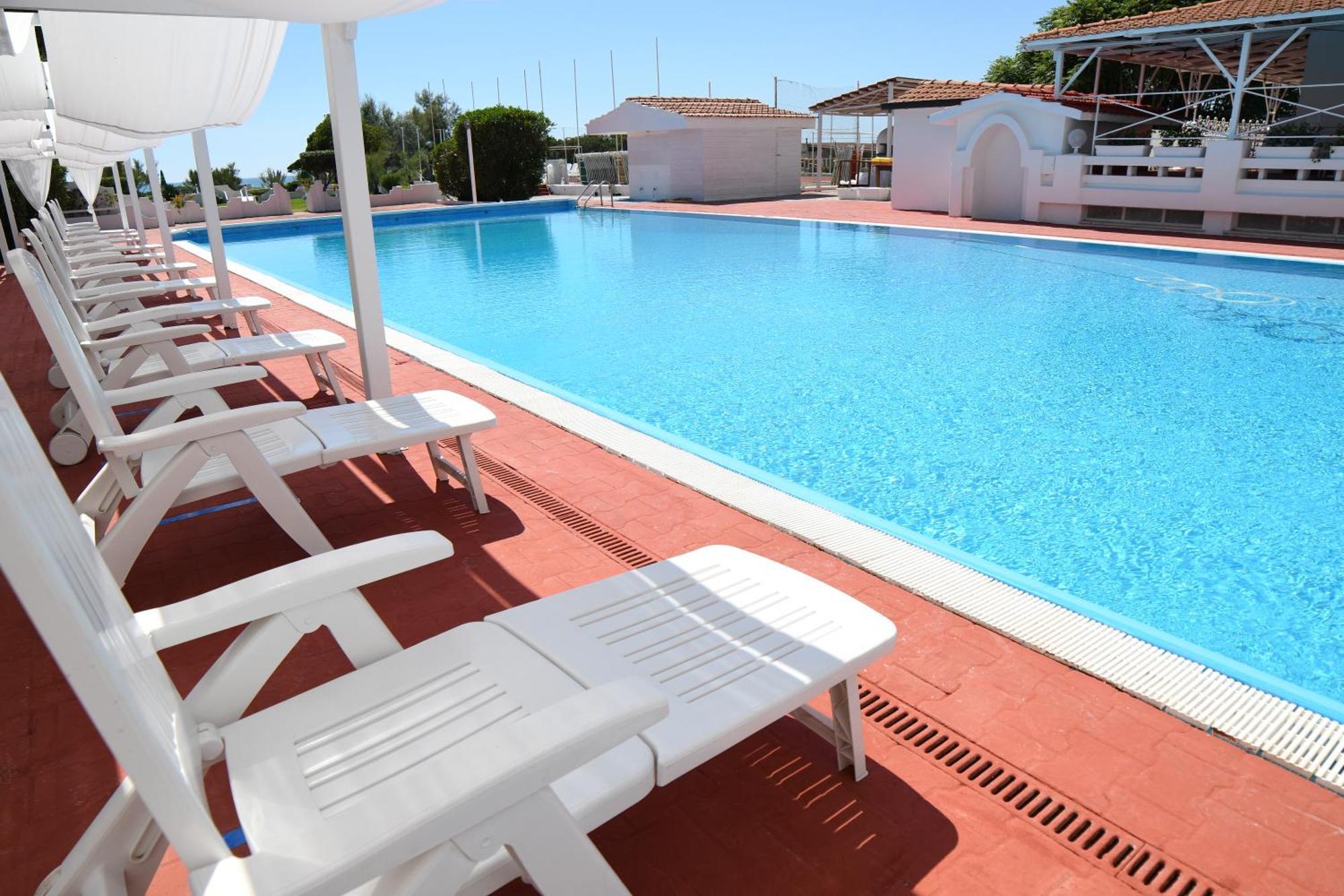 International Resort Мондрагоне Екстериор снимка
