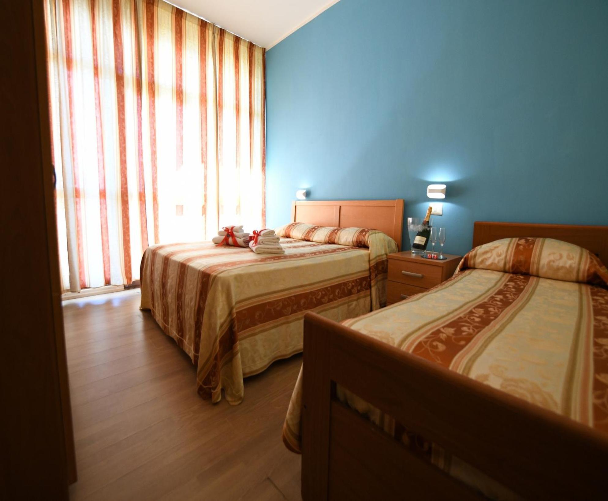 International Resort Мондрагоне Екстериор снимка