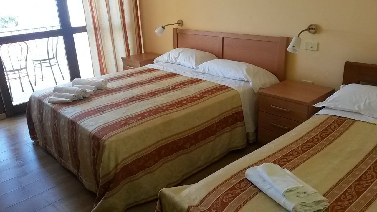 International Resort Мондрагоне Екстериор снимка